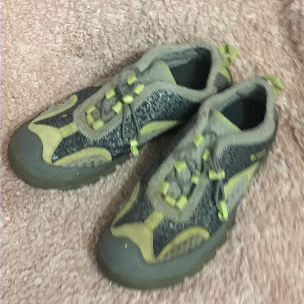 Columbia grey & yellow Ladies 10 - athletic/sport